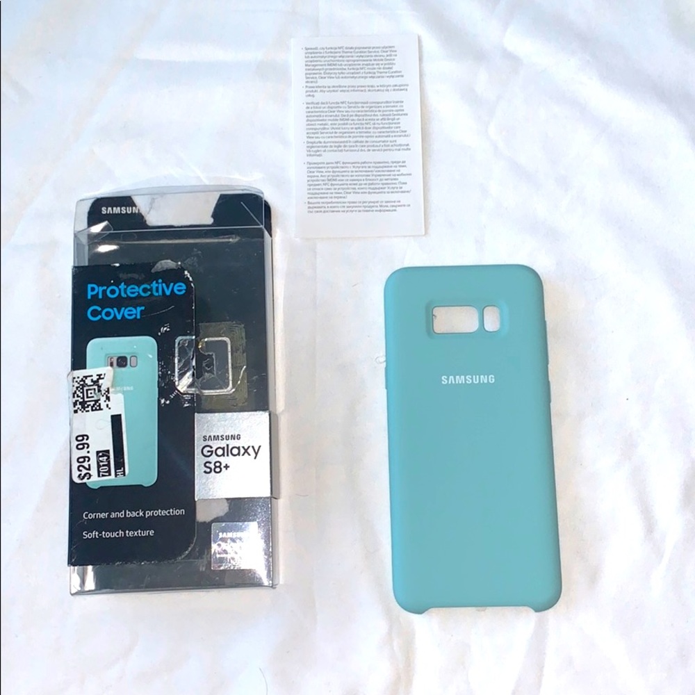 NWT Galaxy S8+ protective cover